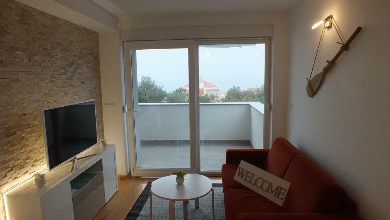 Apartment Paulina Novalja Ngoại thất bức ảnh